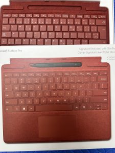 Phím SF Pro 8-9-10 có khe bút - song ngữ Anh - Pháp